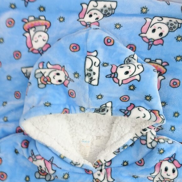 The Oodie Blue Unicorn Hoodie Wearable Oversized Blanket for Men Women Unisex - Picture 5 of 10